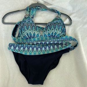 Profile Bikini size 6